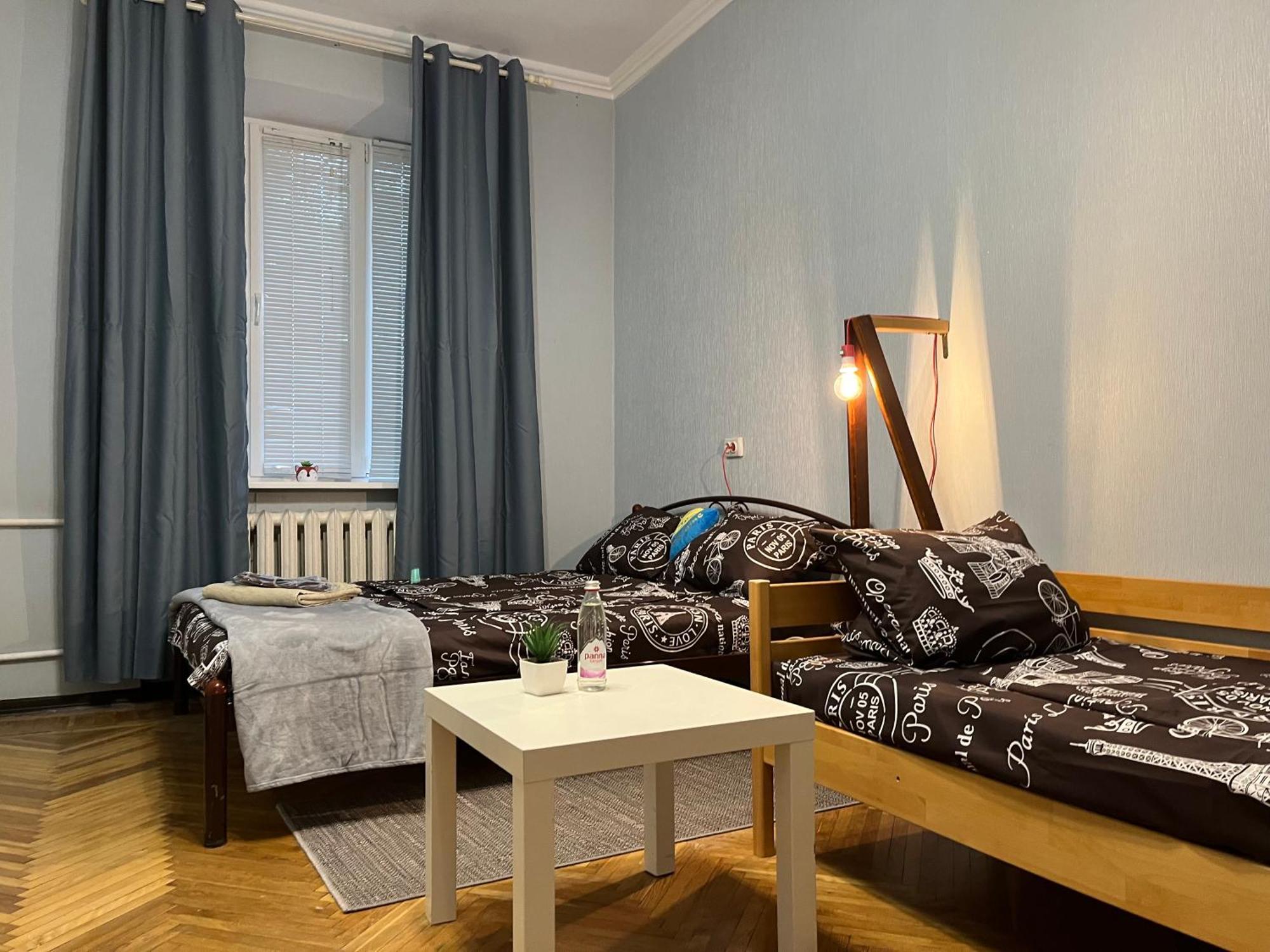 Ararat-Klovskaya Hostel-Apartments Kiev Esterno foto