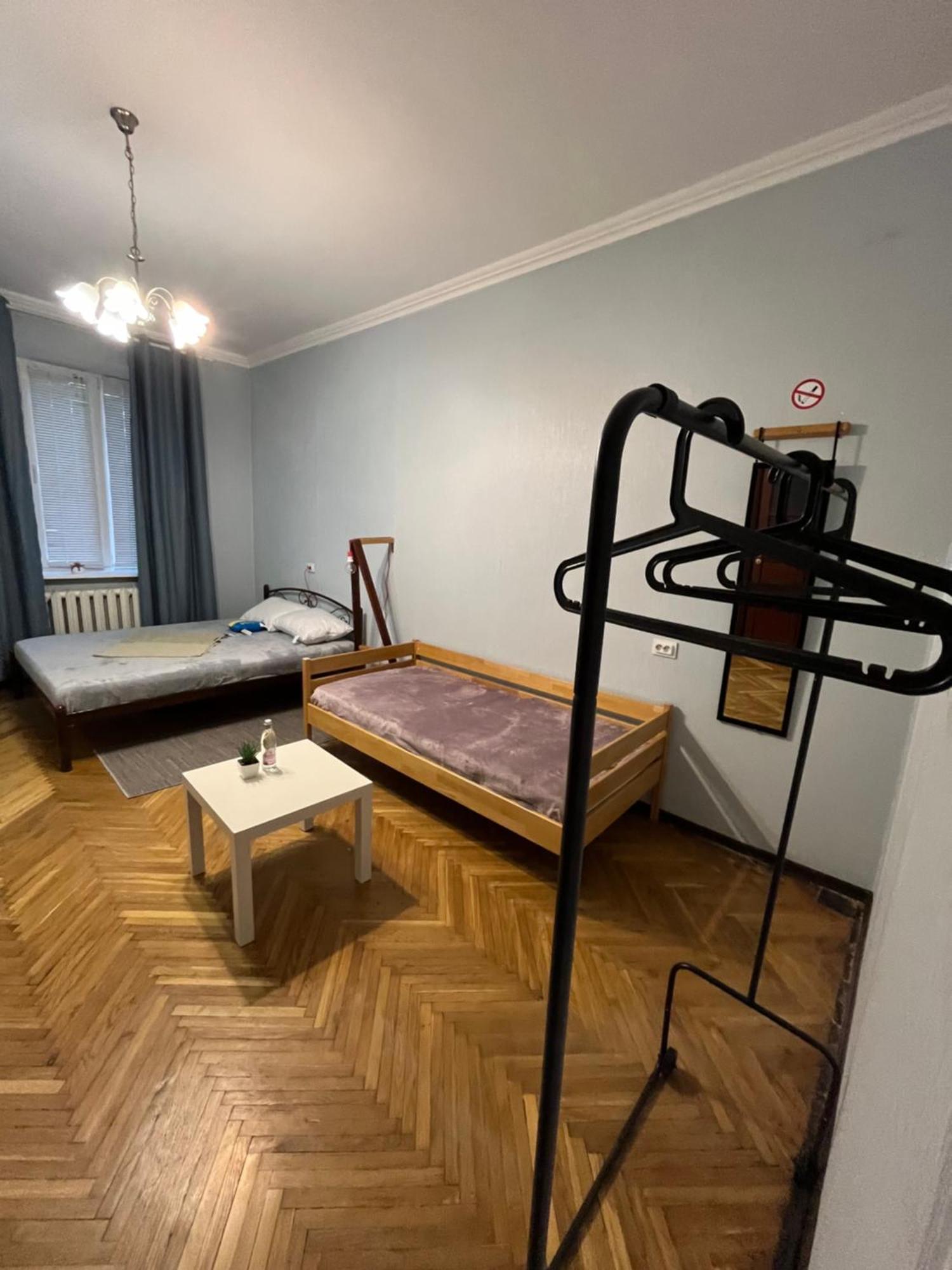 Ararat-Klovskaya Hostel-Apartments Kiev Esterno foto